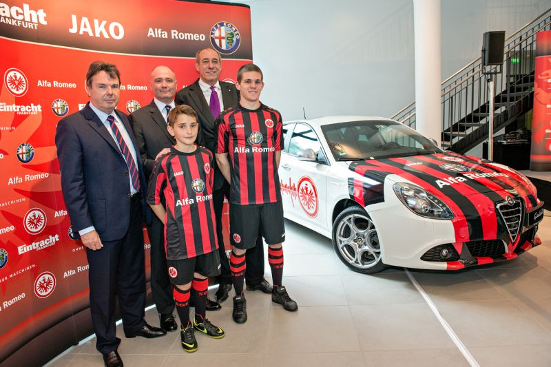 Alfa Romeo i Eintracht Frankfurt: nowa koszulka Bundesligi